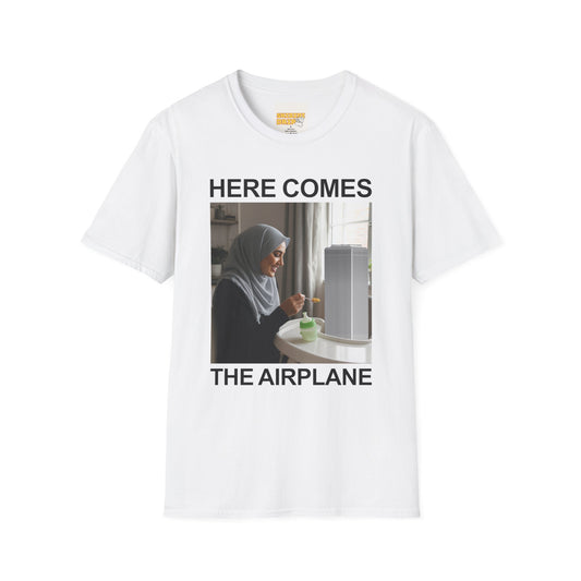 Here comes the airplane